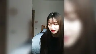 【姐弟乱伦】爸妈出去玩换妻姐弟俩在家里搞乱伦