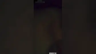 真实家庭乱伦 儿子精虫上脑操亲妈 被儿子凶猛的冲刺所征服