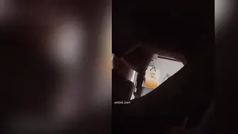 00女主非常纯欲身材也好，笑起来非常好看，小白虎嫩妹被舔很害羞很舒服，女神应该连逼都是甜的
