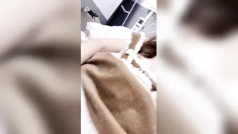 反差萝莉 变装镜前看着自己高潮了