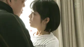 CAWD-368 [中文字幕] 我女友在超過100KG的巨漢教師肉塊抽插之下子宮頸快樂墮落 日向夏