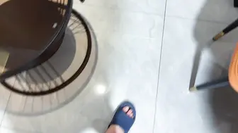 情趣丝袜诱惑女秘书萌崽儿_老总征服高冷御姐后入白皙蜜桃臀阴道又紧，黑丝视觉冲击内射在里面