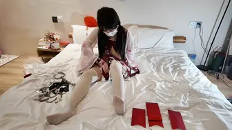 和风Lolita开红包小游戏，镣铐捆绑眼罩口塞拘束，td电击刺激